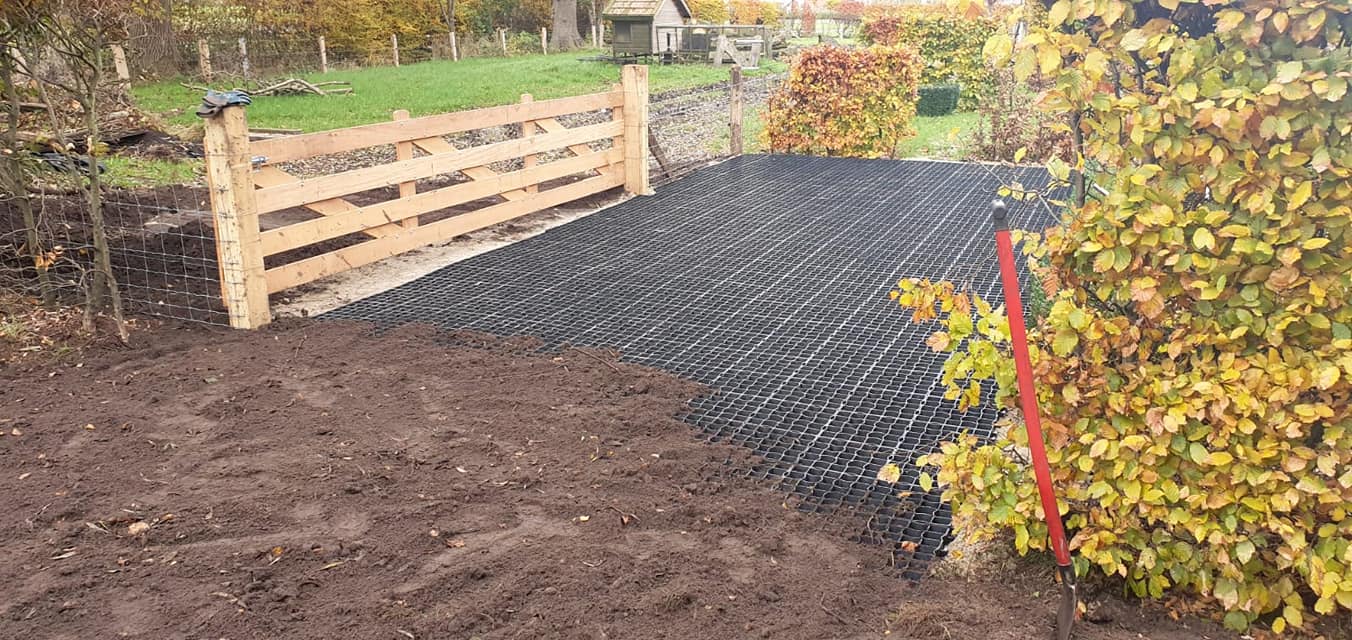 Ecoraster leggen